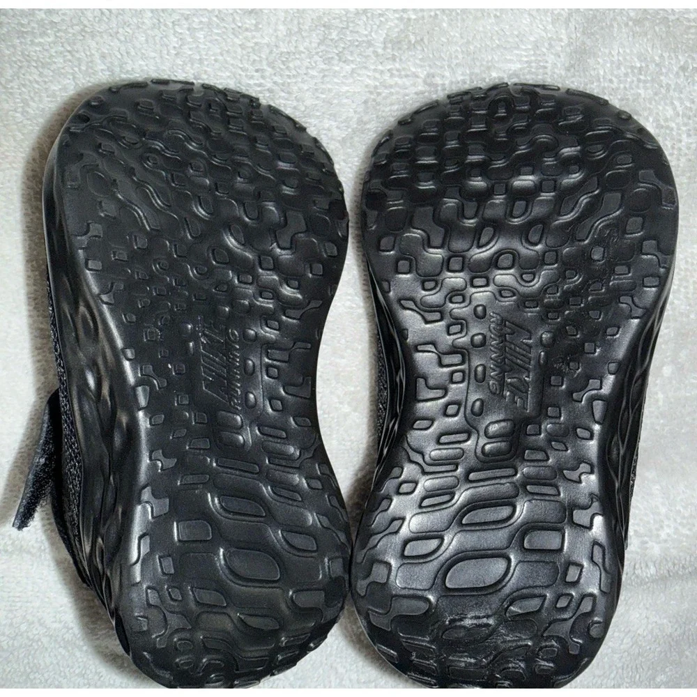 Nike Revolution 6 Baby Boy's Athletic Shoes Size 4C‎ Black